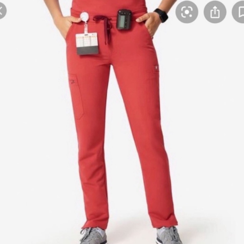 Figs Clay Yola Scrub Pants Technical Collection